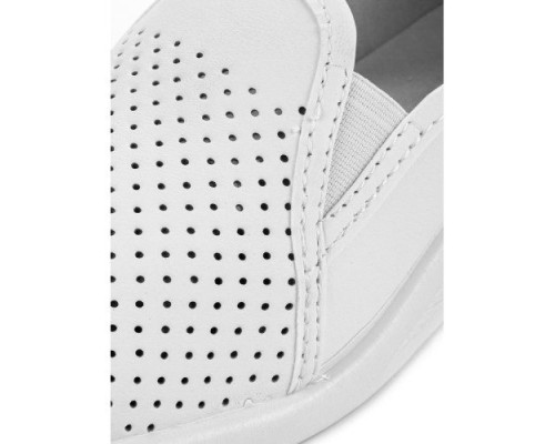 Туфли женские с перфорацией на ПВХ подошве цвет белый 55-01w